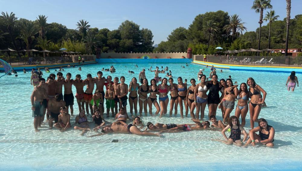 Foto grupal Aqualeon